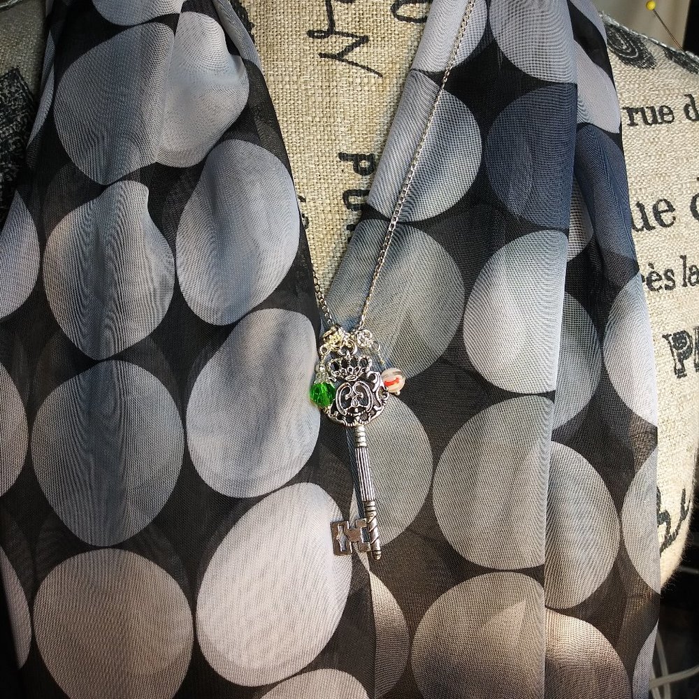 229 jeaniemade Key Necklace